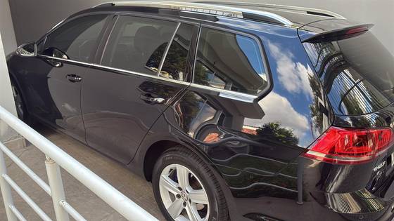 VOLKSWAGEN GOLF 1.4 TSI VARIANT HIGHLINE 16V TOTAL FLEX 4P TIPTRONIC